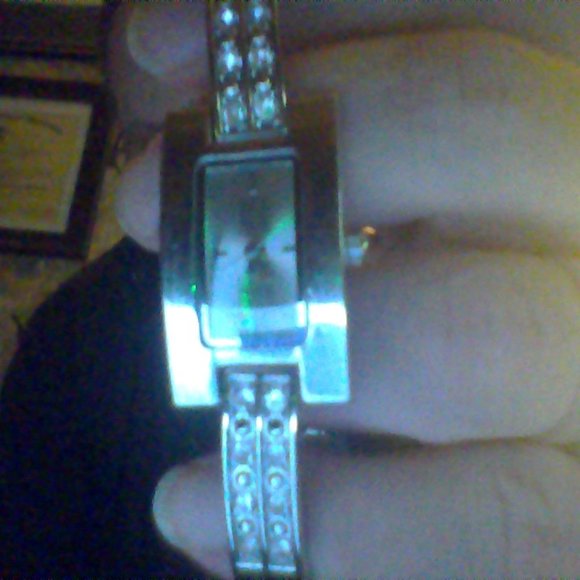 ladies quarts watch - Picture 1 of 2